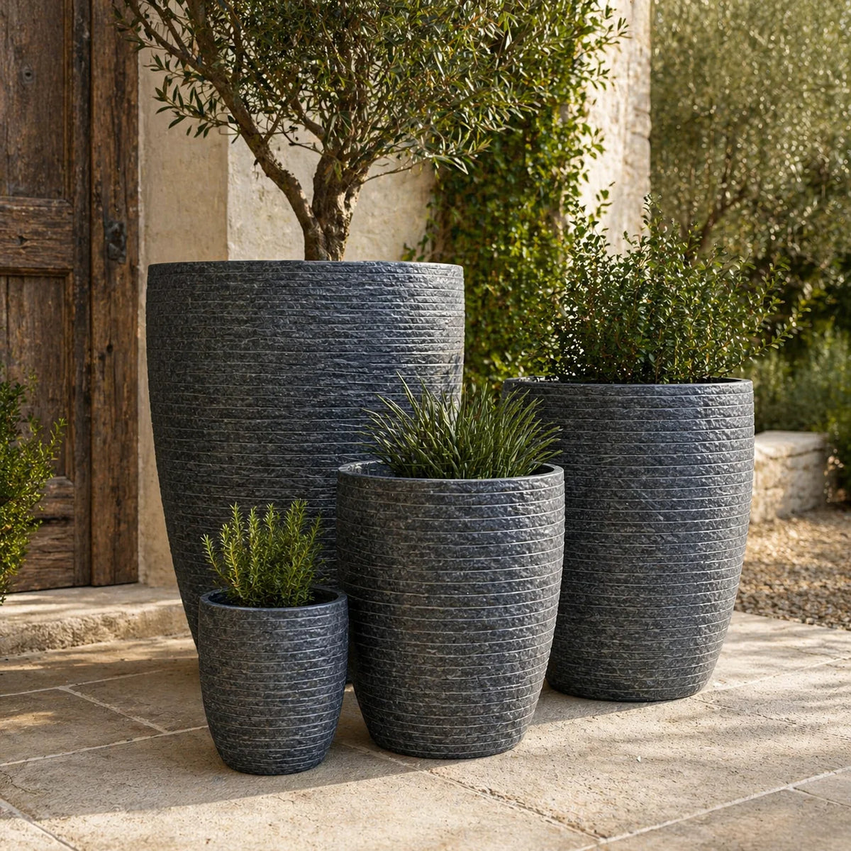 Senera U Pot Tex Graphite Fibreclay Outdoor Pot | Garden Planter