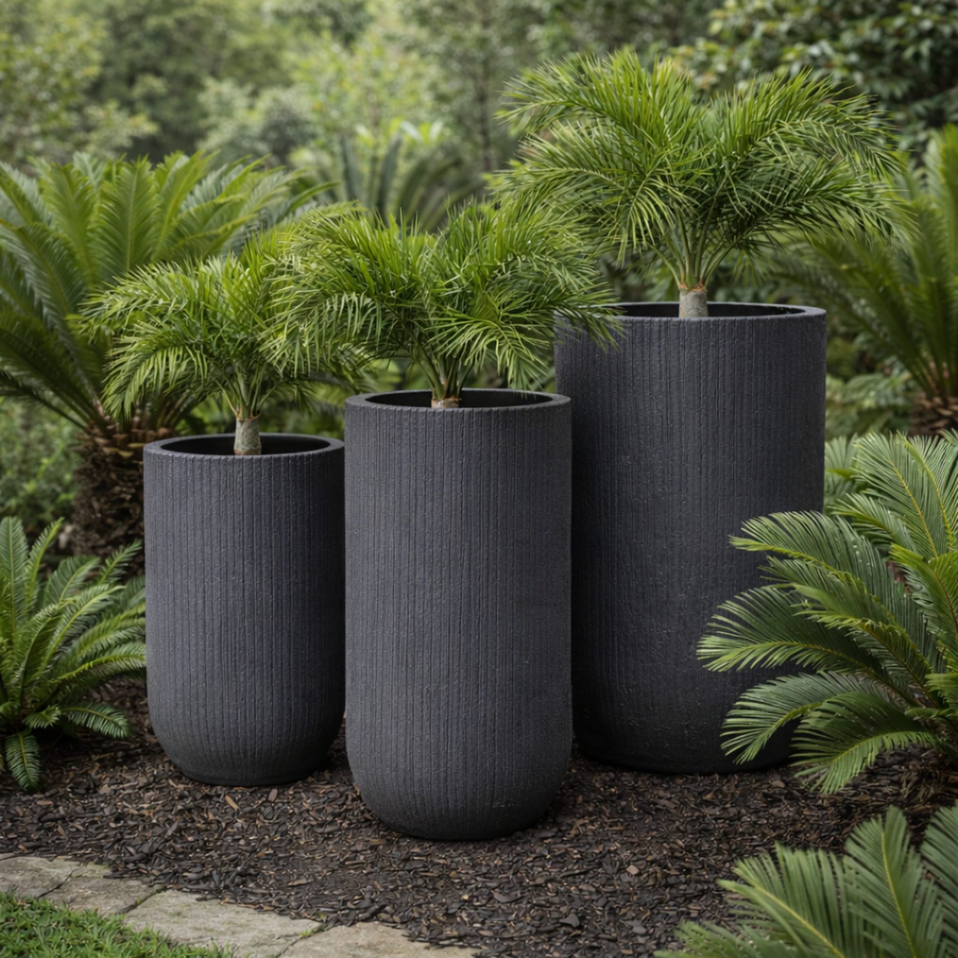 Black Tuscan cigar pot with ribbed design by The Nurso, showcasing a sturdy ceramic container for cigars.